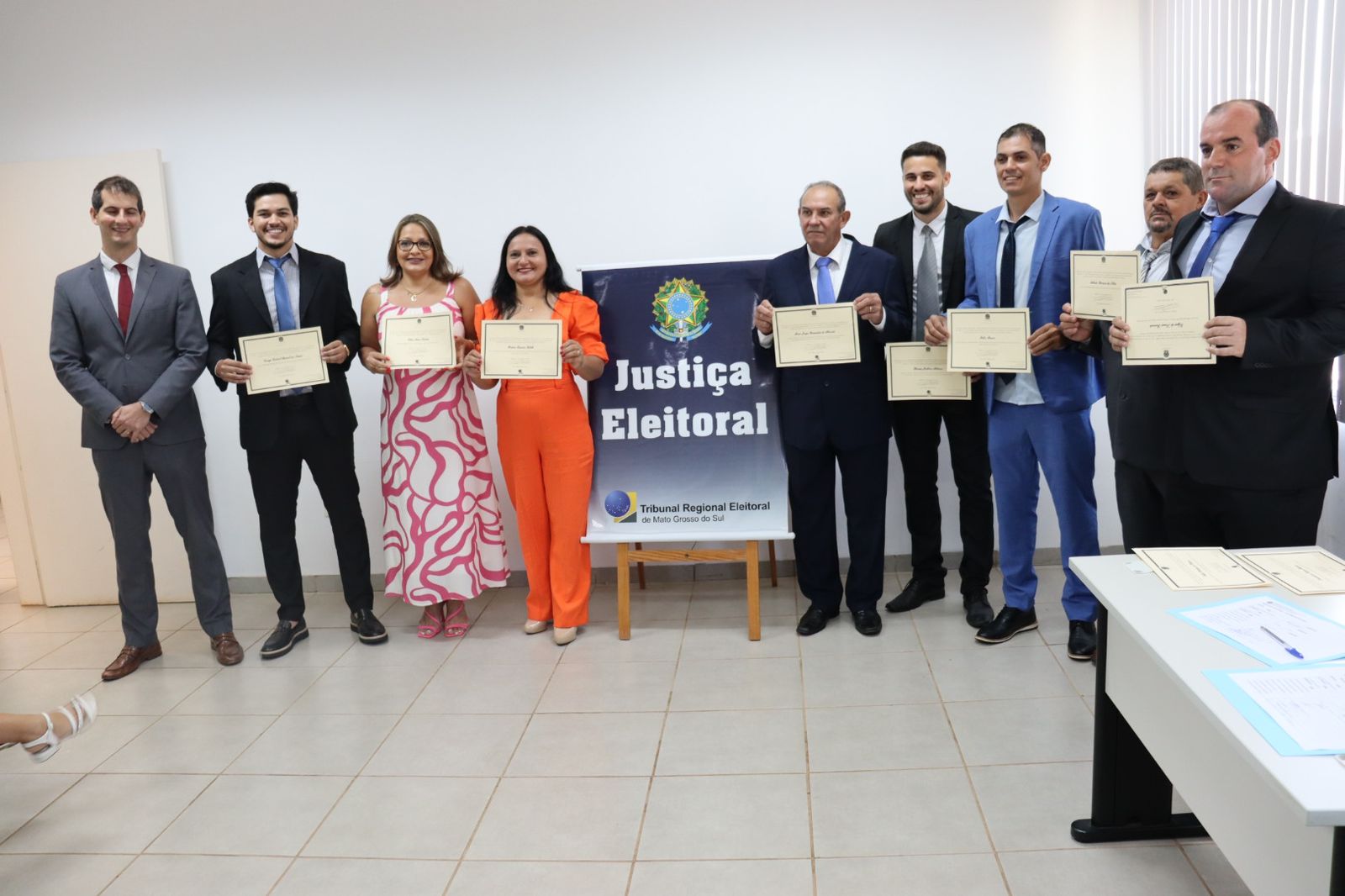 Prefeito, vice e vereadores eleitos em Rochedo são diplomados