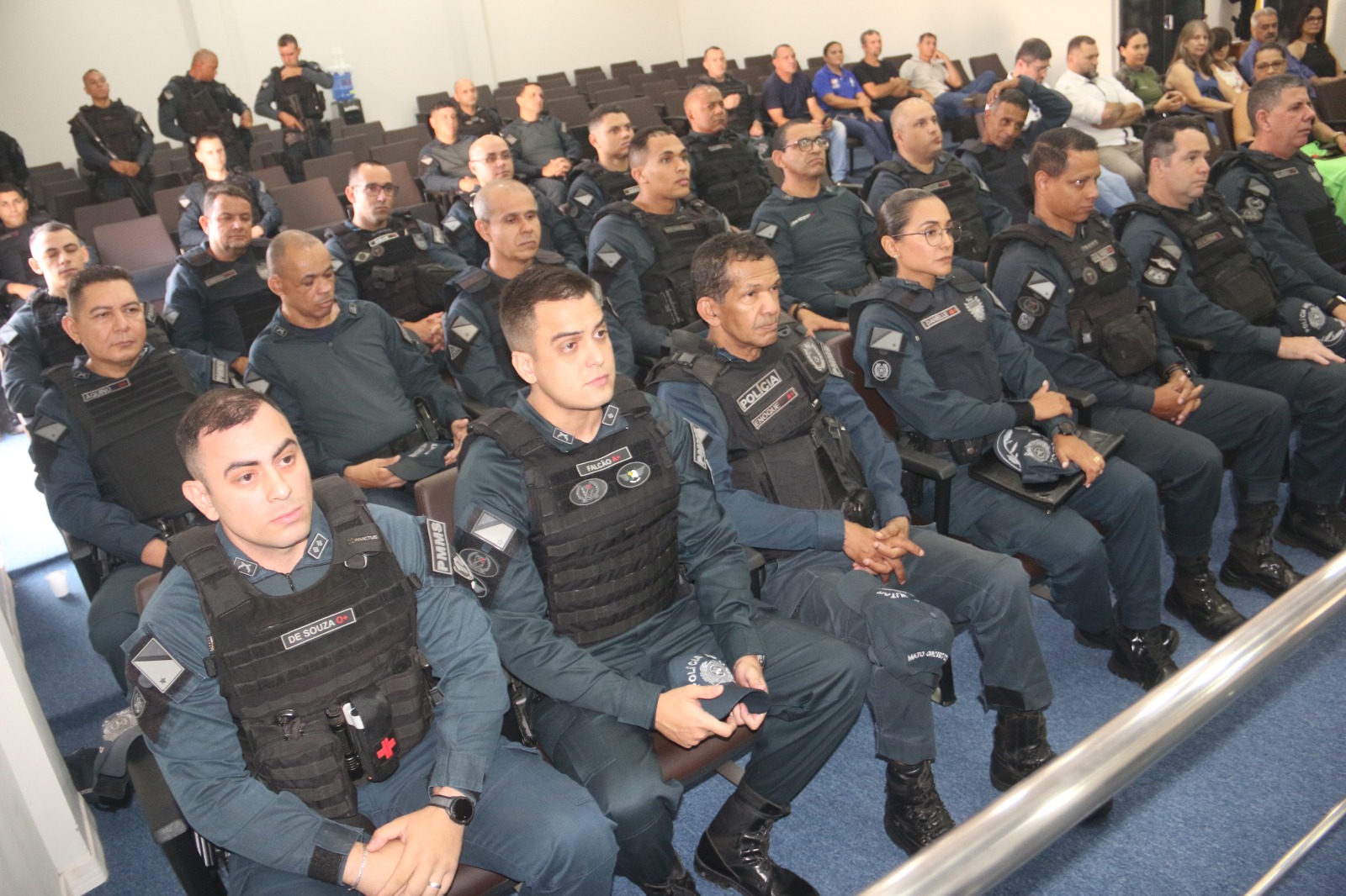 Solenidade marca a transição de comando no 4.º Pelotão da Polícia Militar de Rochedo