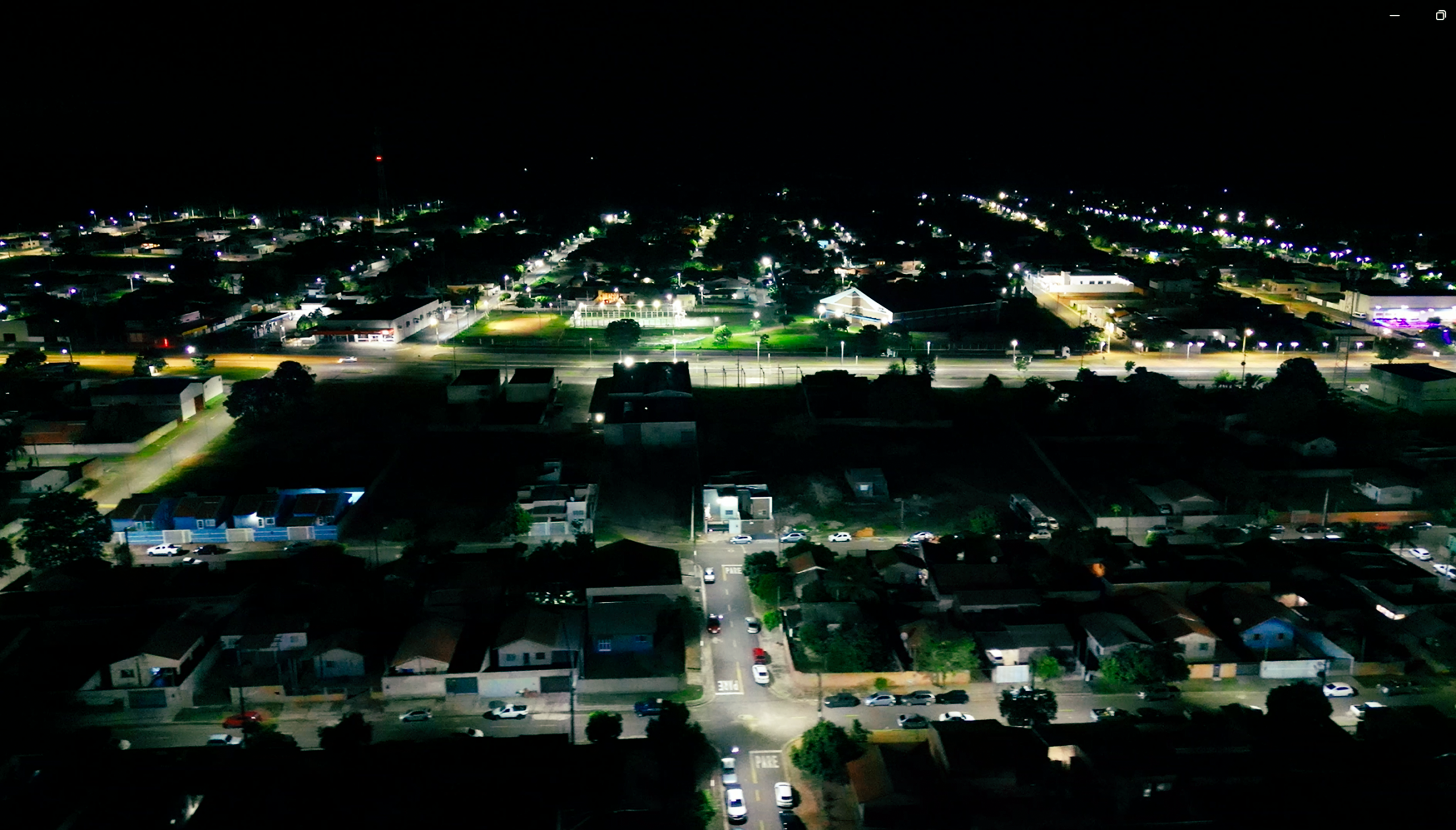 Vereador Gabriel Bernal propõe revisão da taxa de iluminação pública em Rochedo
